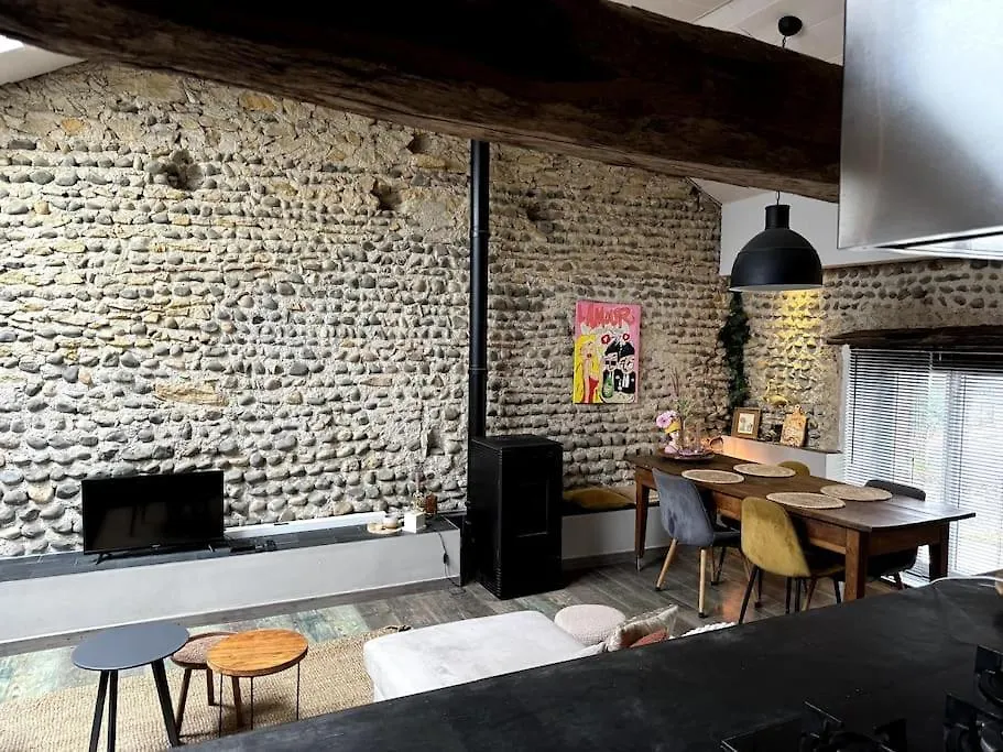 Appartement Le Loft Riscle Lägenhet
